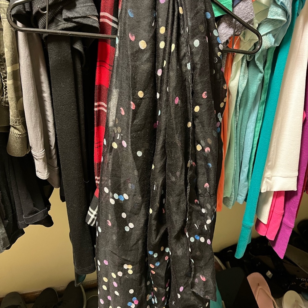 Candies scarf NWOT
